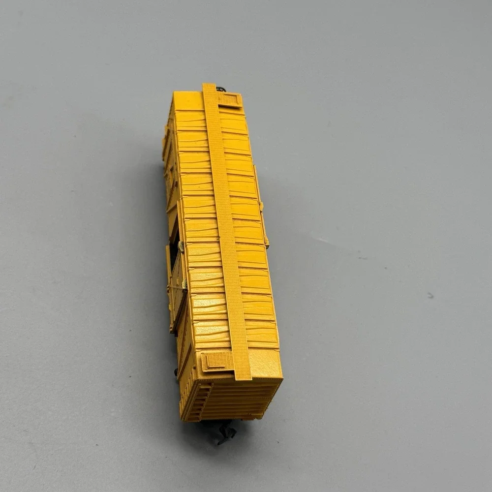 HO Scale M-K-T Katy 47150 Yellow Livestock Stock Car Missouri Kansas Texas